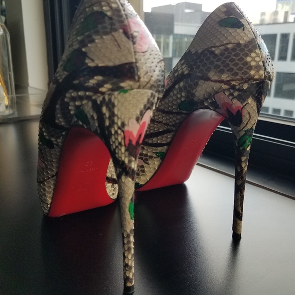 Christian Louboutin Very Prive 120 Python - Picture 2 of 4